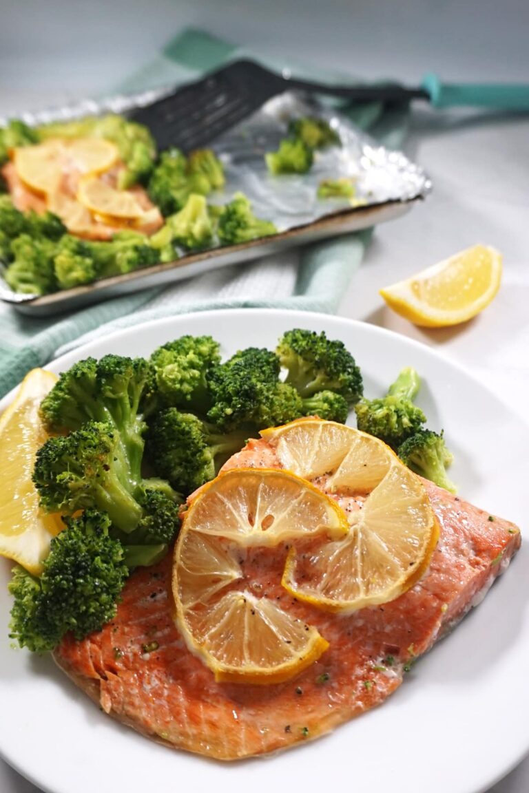 Salmon & Broccoli - 20 Min Keto Meal - Modern Yum