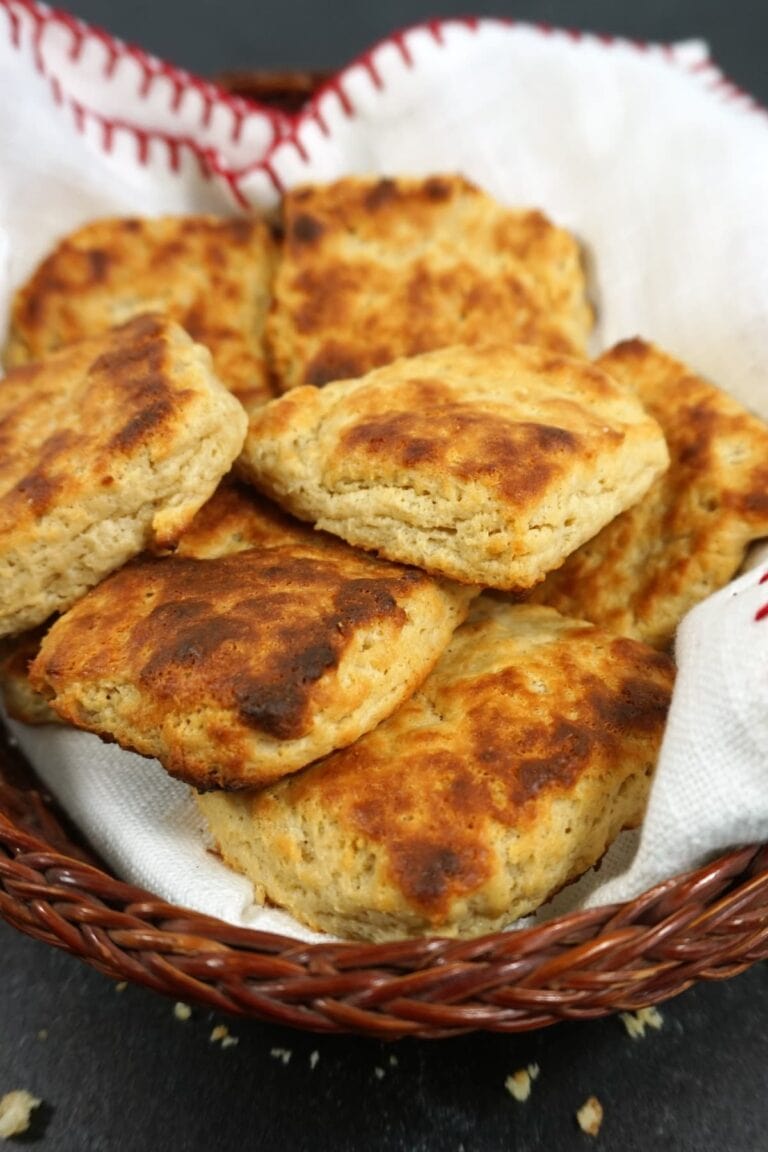 "Dirty Keto" King Arthur Biscuits - Modern Yum