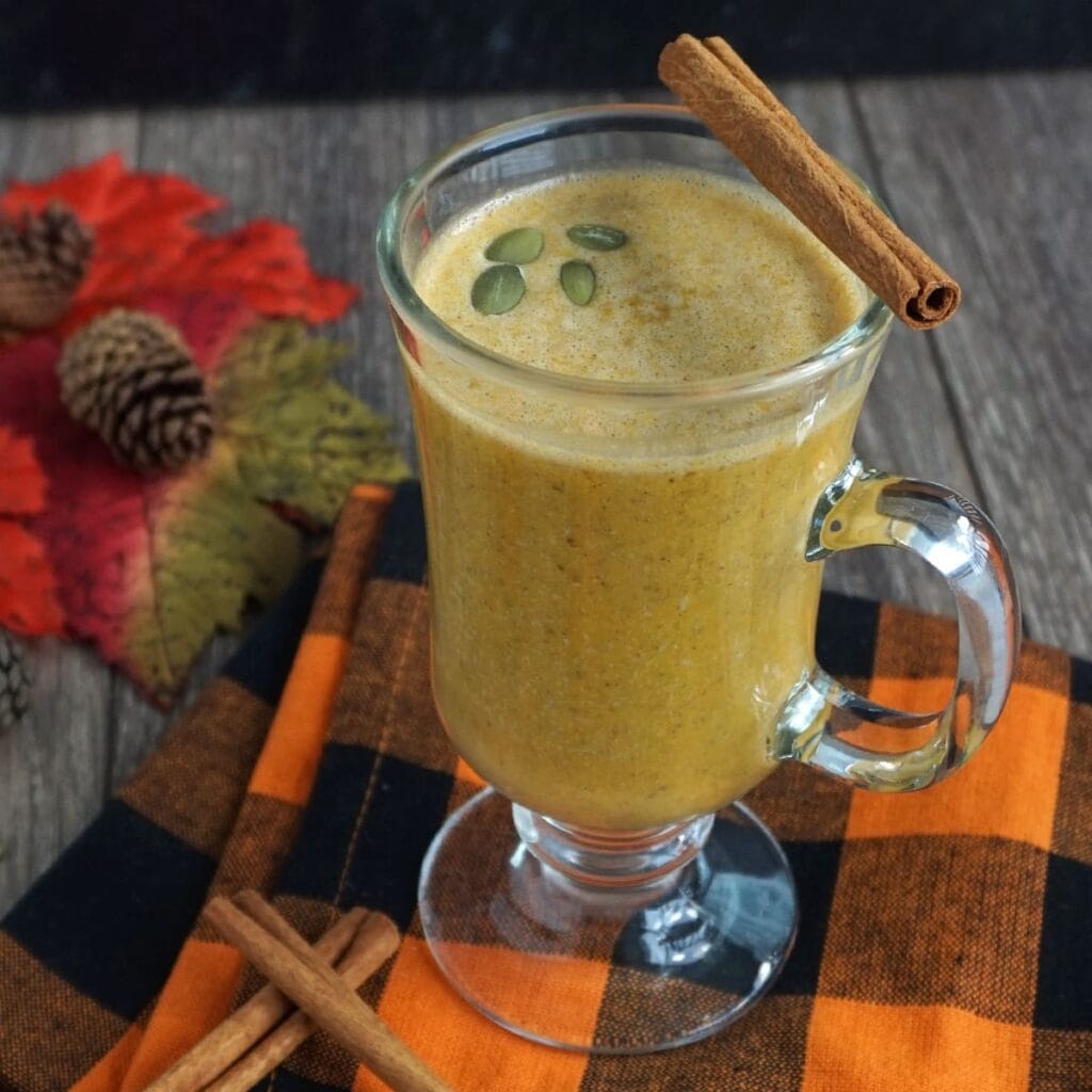 Low Carb Pumpkin Spice Smoothie Modern Yum low-carb-pumpkin-spice-smoothie-modern-yum